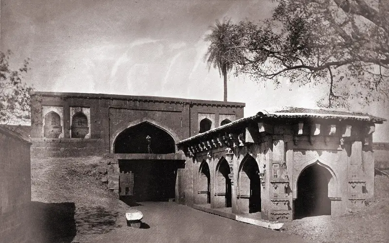General view of the gateway of the fort, Belgaum