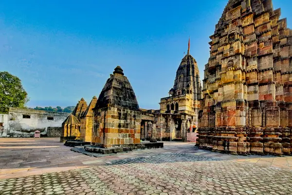 0102621 Mamleshwar Temple, Amareshwar mandir, Omkareshwar Madhya Pradesh 201
