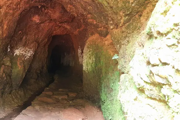 Pazhassi's Cave inside